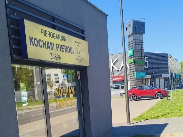 Kocham Pierogi storefront at Hynka 65 on Zaspa